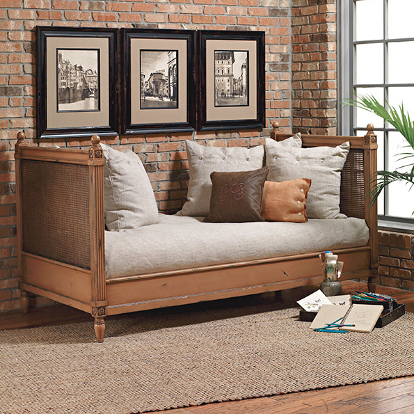 Margeaux Daybed