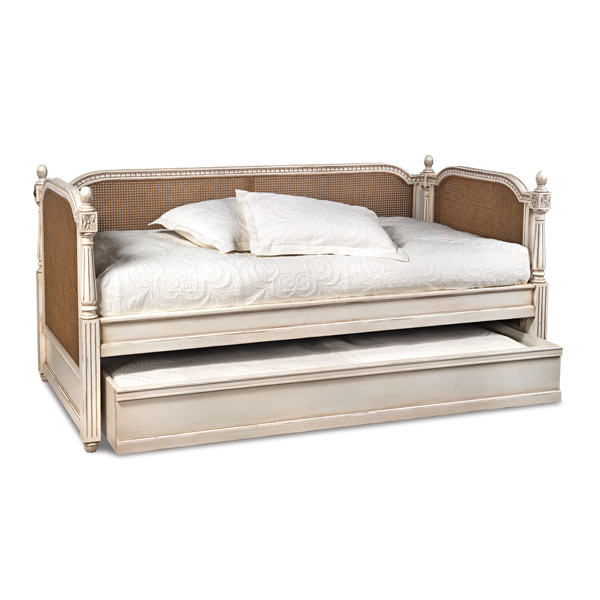 Chantilly Daybed