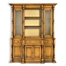 Reilly Cabinet w/Seedy Glass Doors